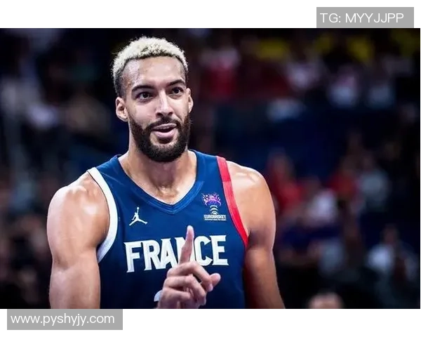 鲁迪戈贝尔：从防守巨星到NBA历史传奇的成长之路